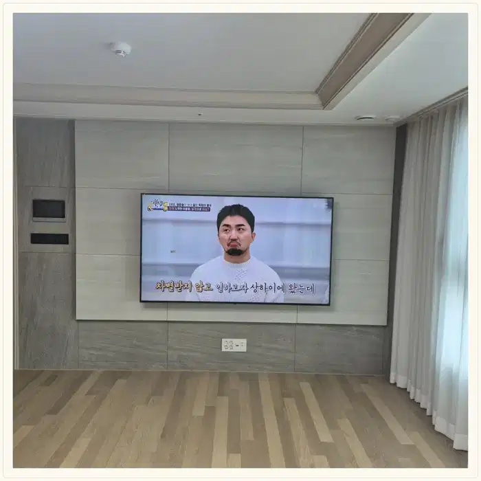 벽걸이TV 설치 참고 사진 · 도심역 한양수자인 리버파인 설치 방식 안내